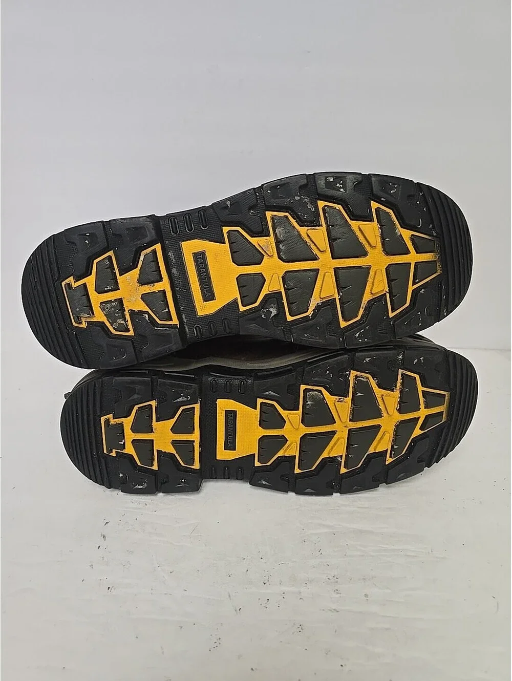 Dakota used boots